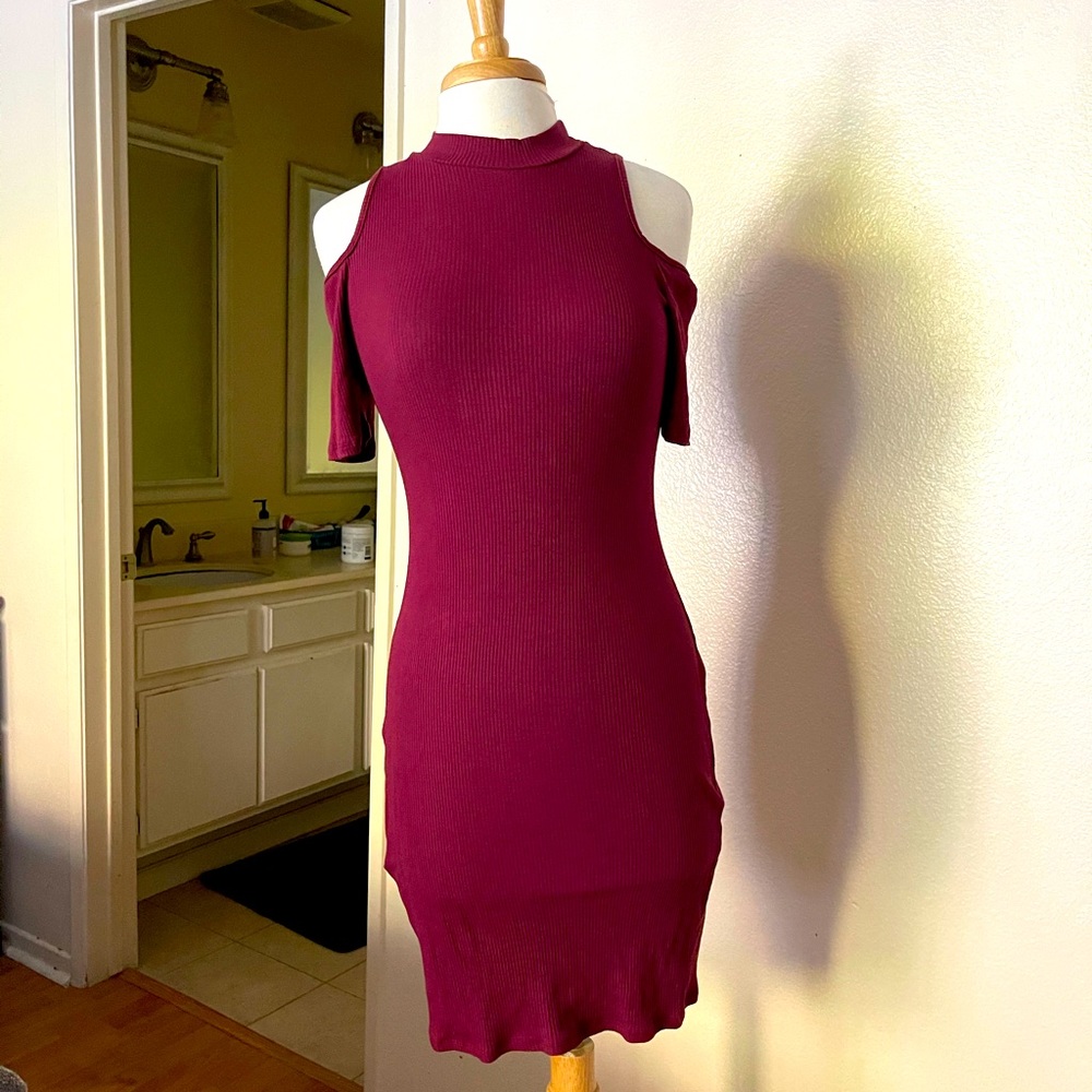 Burgundy Halter Dress💜💜